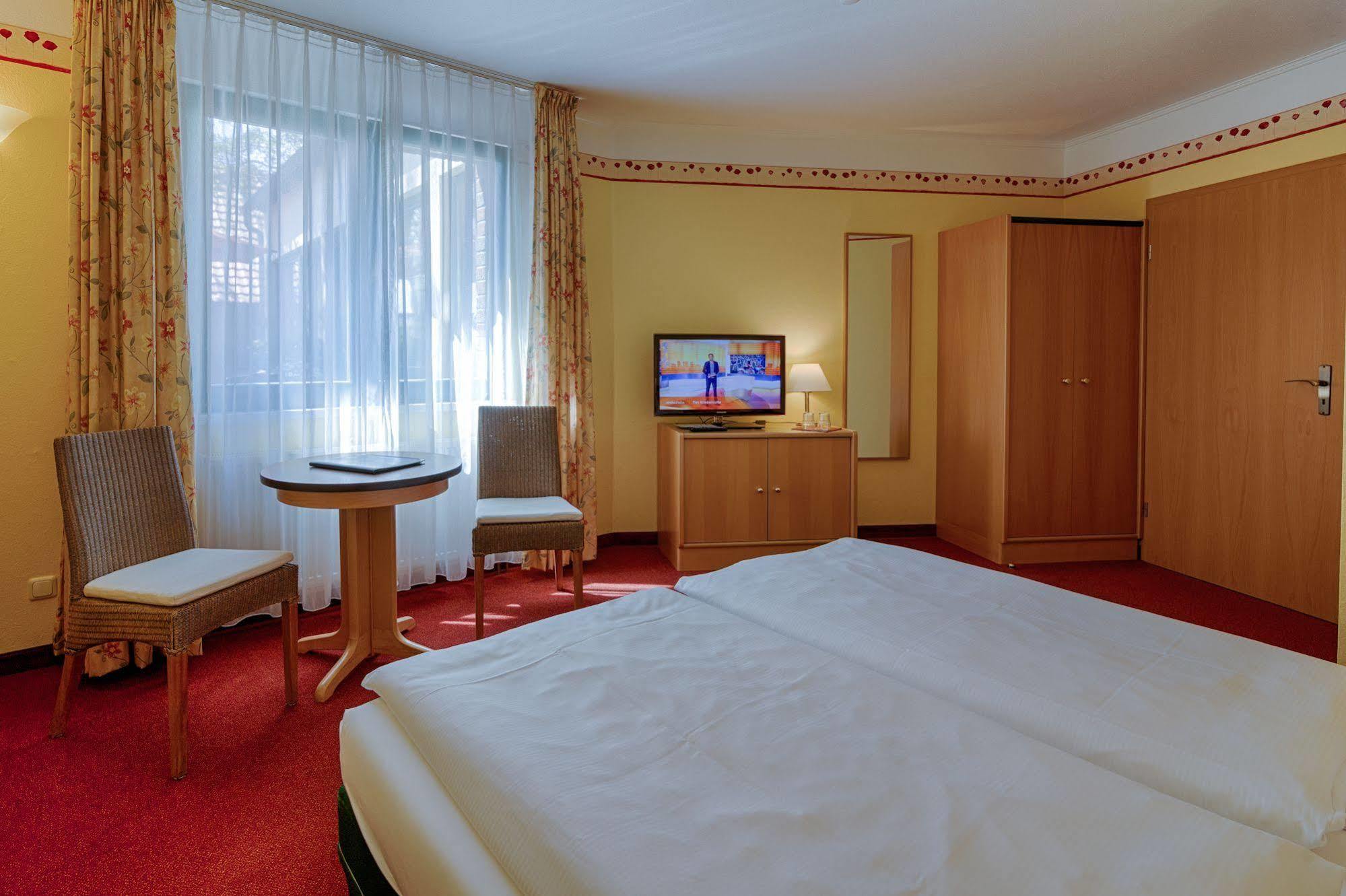 Hotel Garni Nussbaumhof Uckeritz Esterno foto